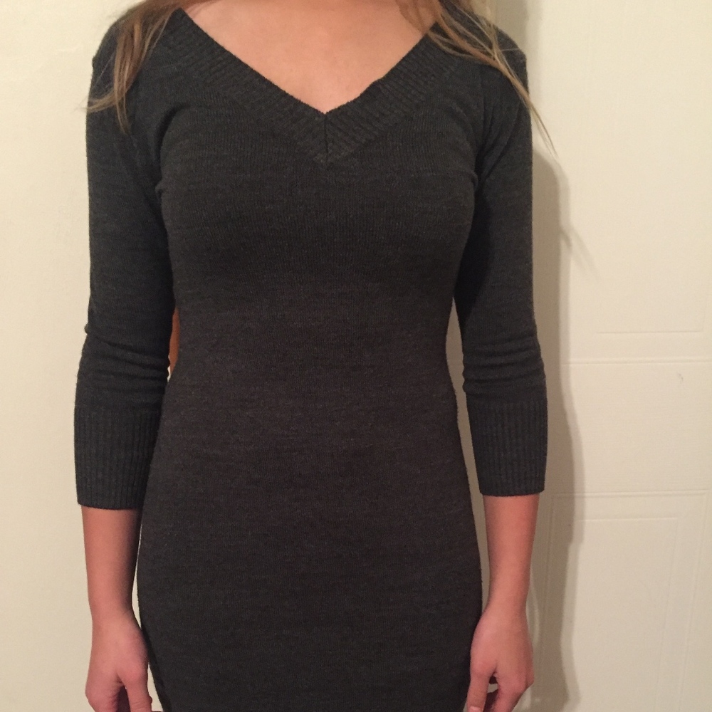 Grey fitted dress